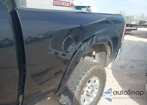 2013 Ram 2500 Laramie Longhorn z USA, uszkodzony, nr VIN 3C6UR5PL8DG533758